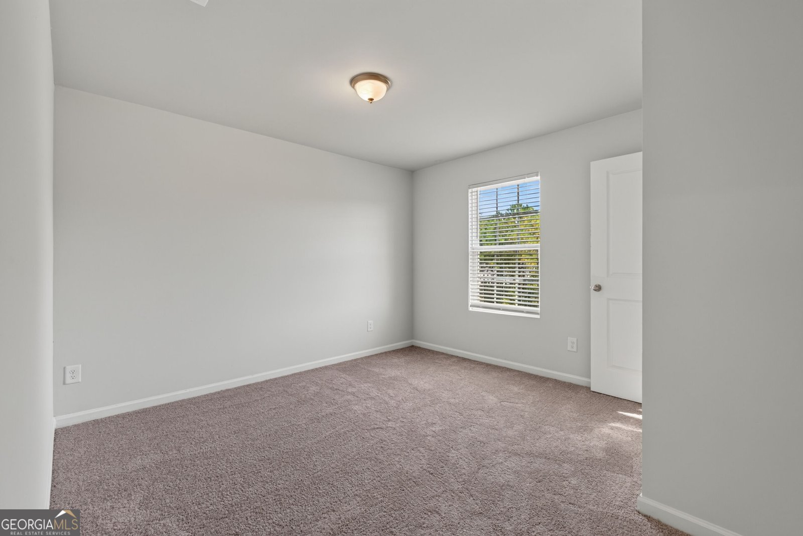 464 Hawthorn Trail Macon - Photo 37
