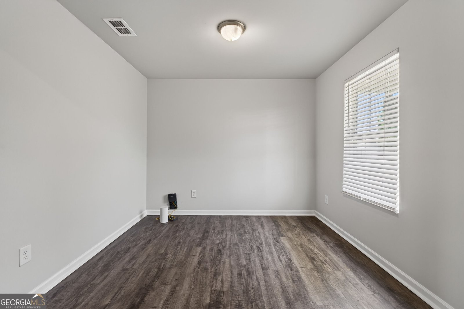 464 Hawthorn Trail Macon - Photo 9