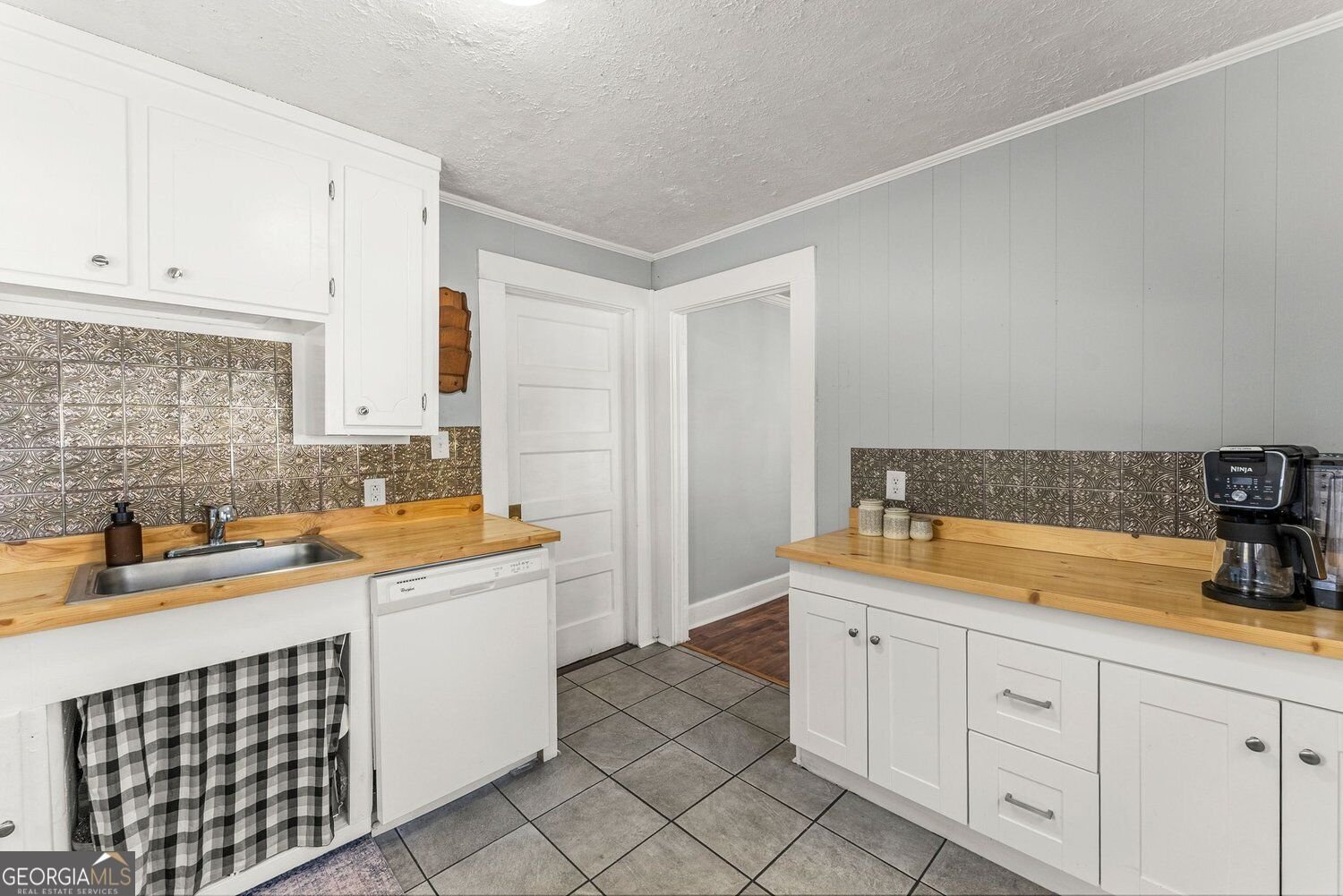 576 Habersham Mills Road Demorest - Photo 12