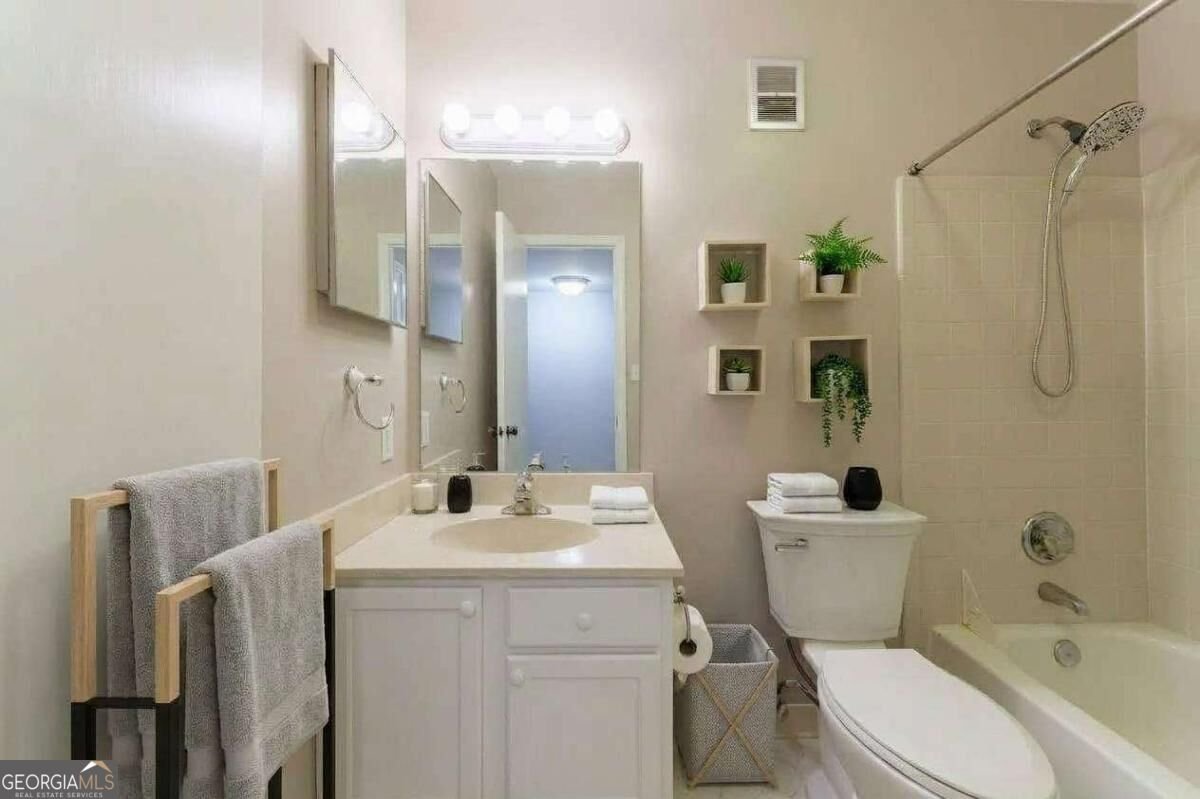 5714 Woodmont Boulevard Peachtree Corners - Photo 7