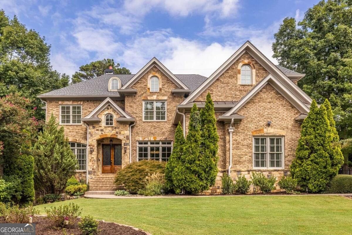 2821 Payton Oaks Drive Atlanta - main photo