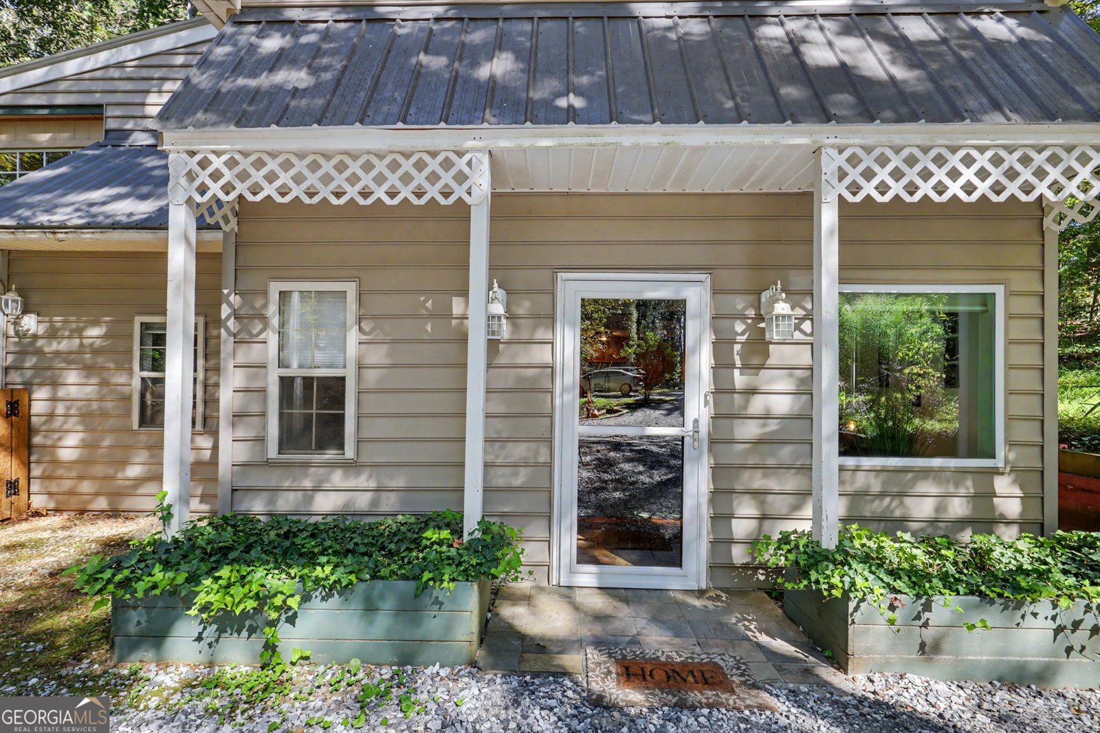 755 Beaver Lake Drive Clarkesville - Photo 10