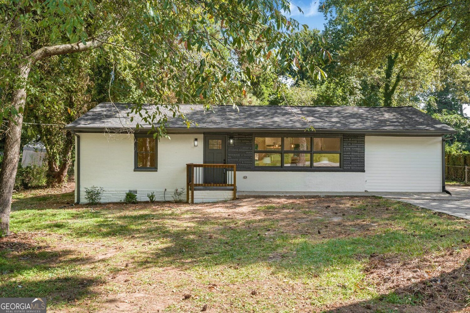5177 White Boulevard Mableton - main photo