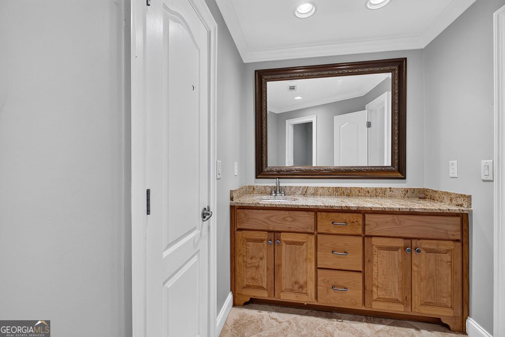 1307 Kinsale Court Locust Grove - Photo 32