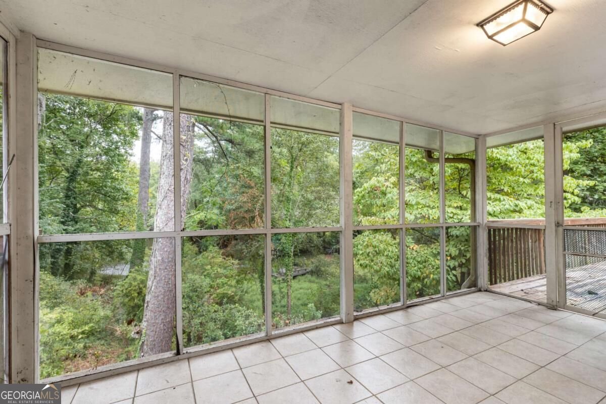 2433 Kingscliff Drive Atlanta - Photo 17