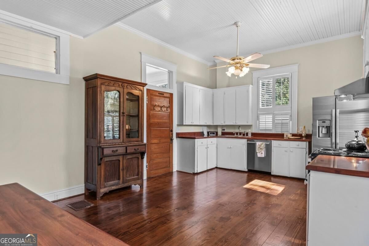 301 East Street Greensboro - Photo 23
