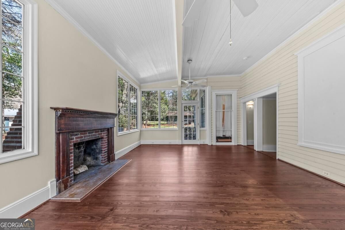 301 East Street Greensboro - Photo 30