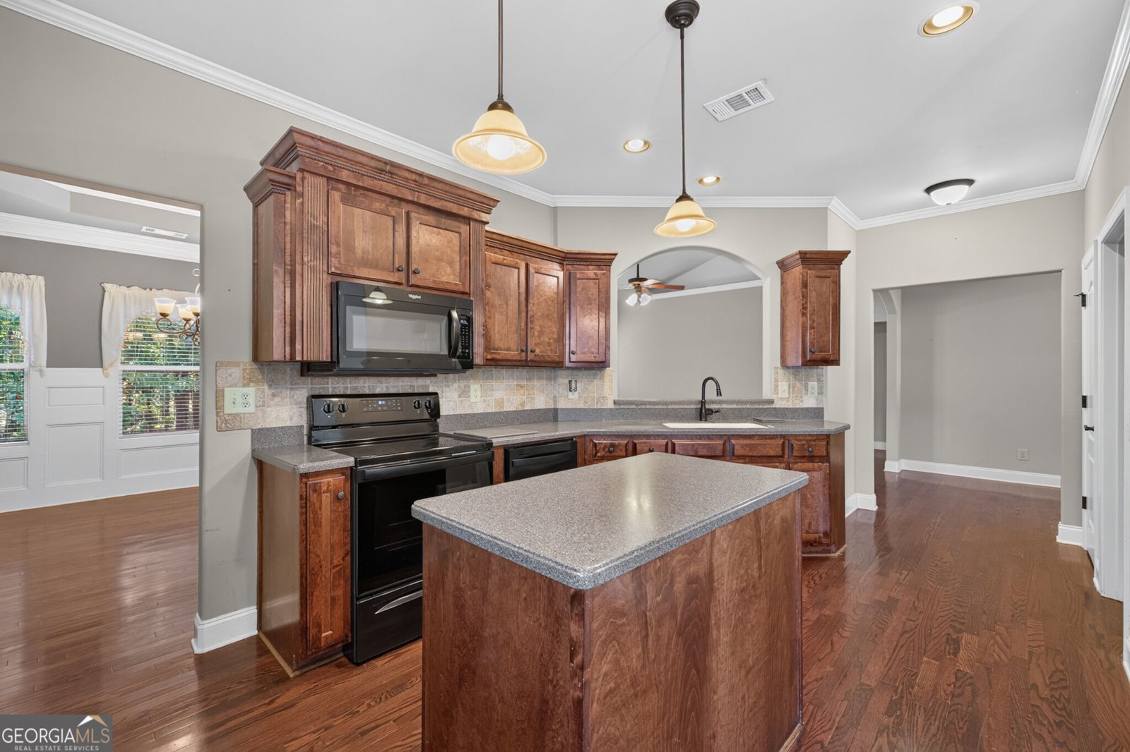 301 Molly Way Winder - Photo 10