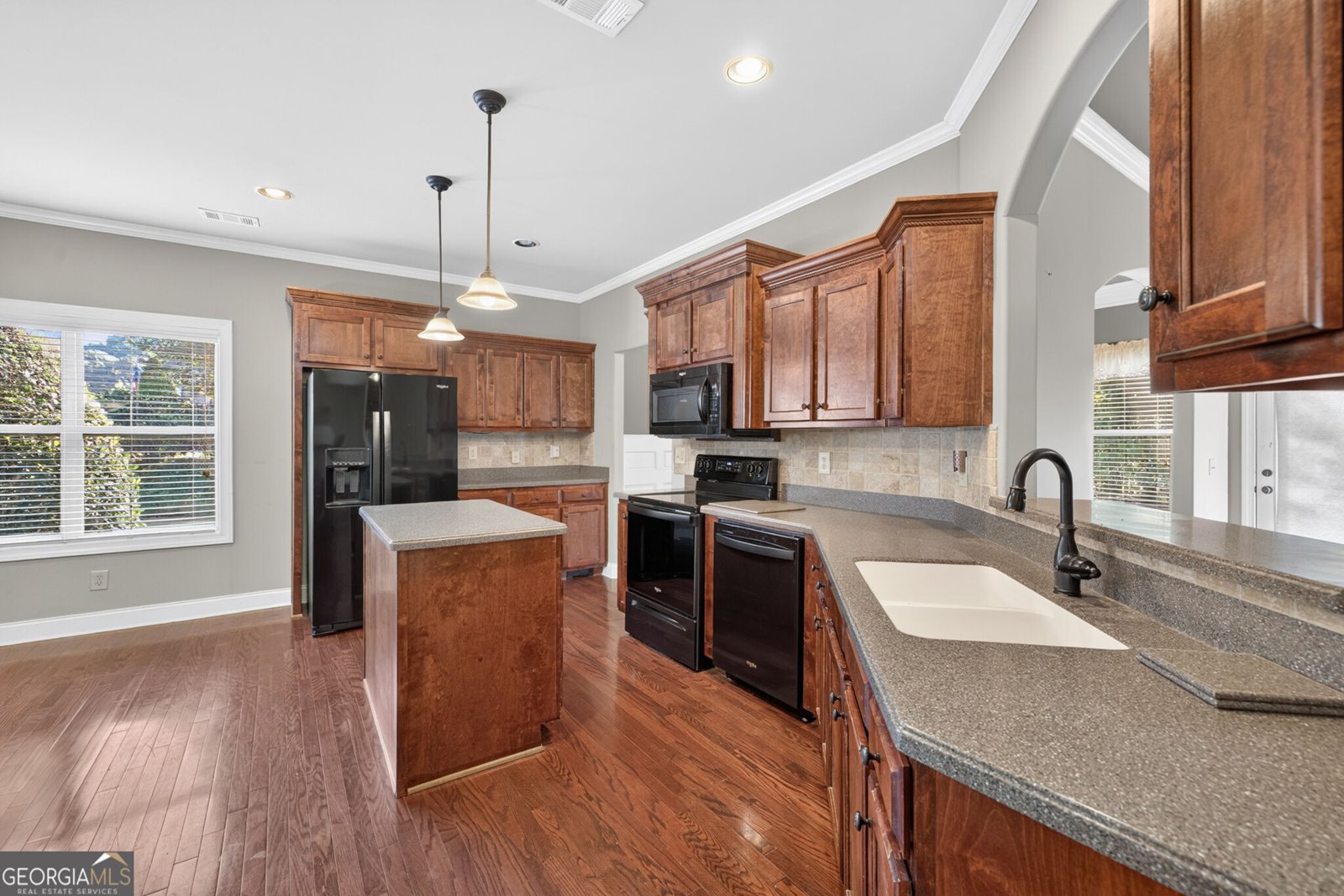 301 Molly Way Winder - Photo 11