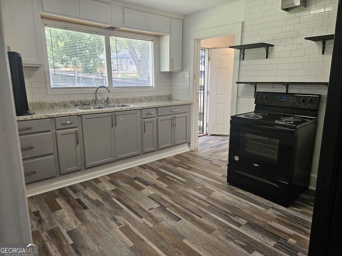 1888 Conrad Avenue Atlanta - Photo 9