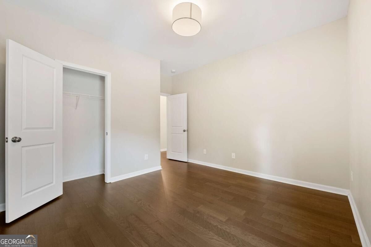 2049 Lakeview Bend Way Buford - Photo 29