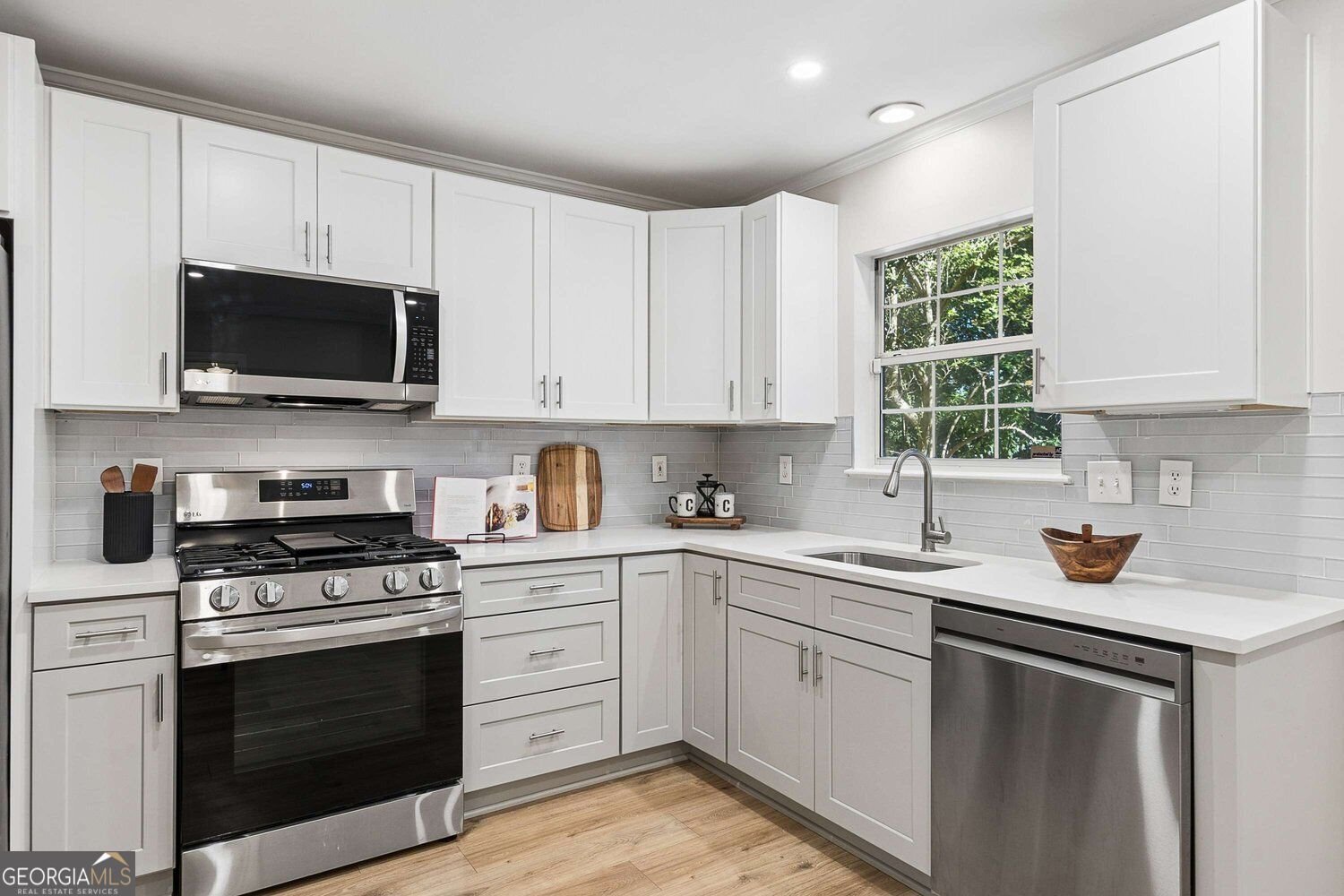 1053 Standard Drive Brookhaven - Photo 8
