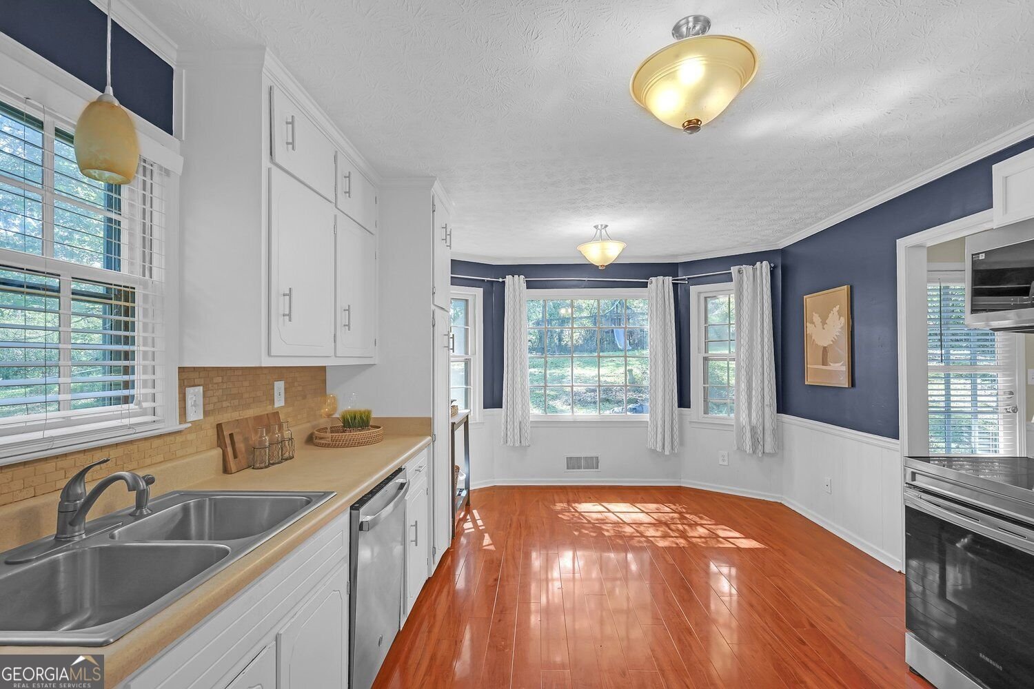5728 Four Winds Court Lilburn - Photo 13