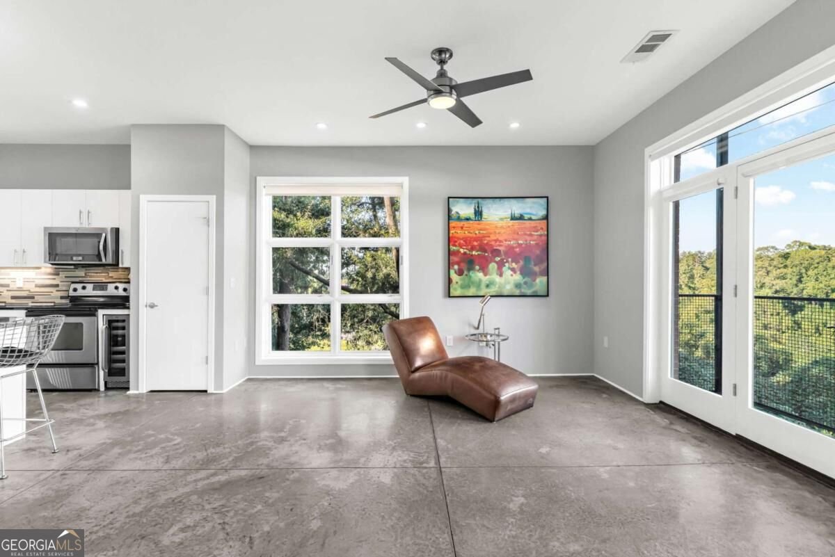 560 Dutch Valley Road Atlanta - Photo 6