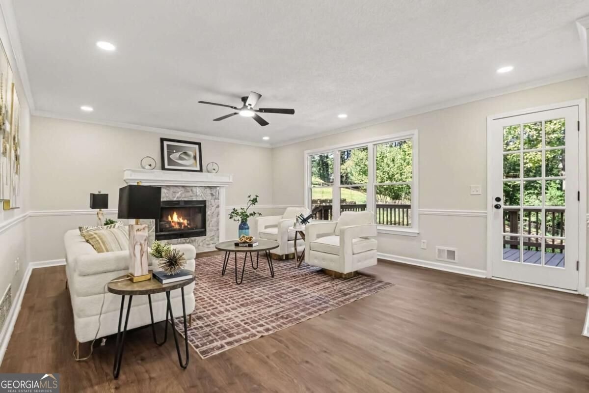 1419 Dunsford Circle Suwanee - Photo 6