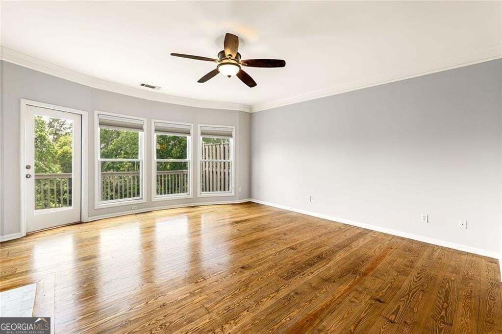 352 Suwanee Avenue Suwanee - Photo 12