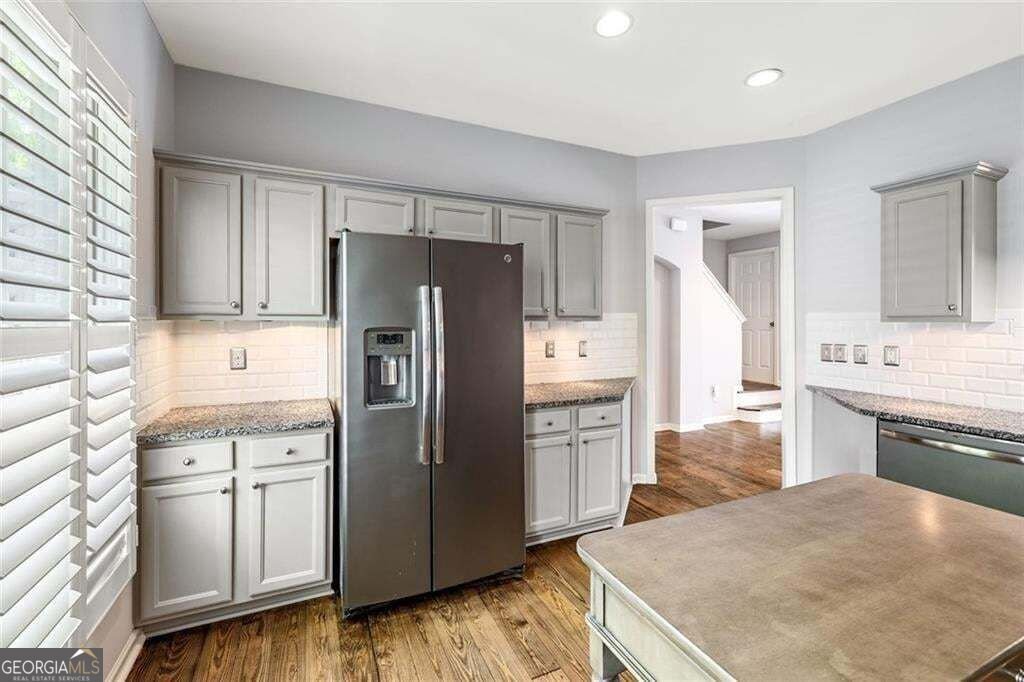 352 Suwanee Avenue Suwanee - Photo 7