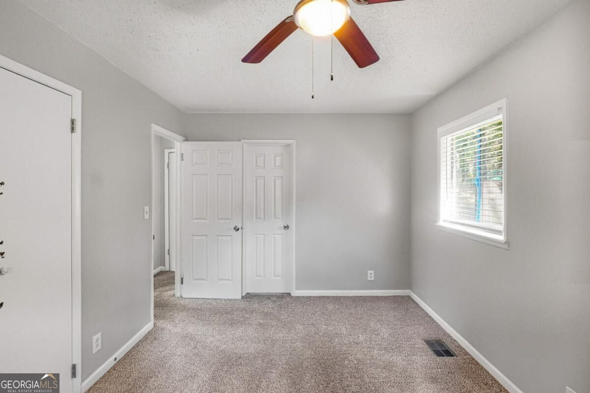1478 Spruce Ridge Way Stone Mountain - Photo 12
