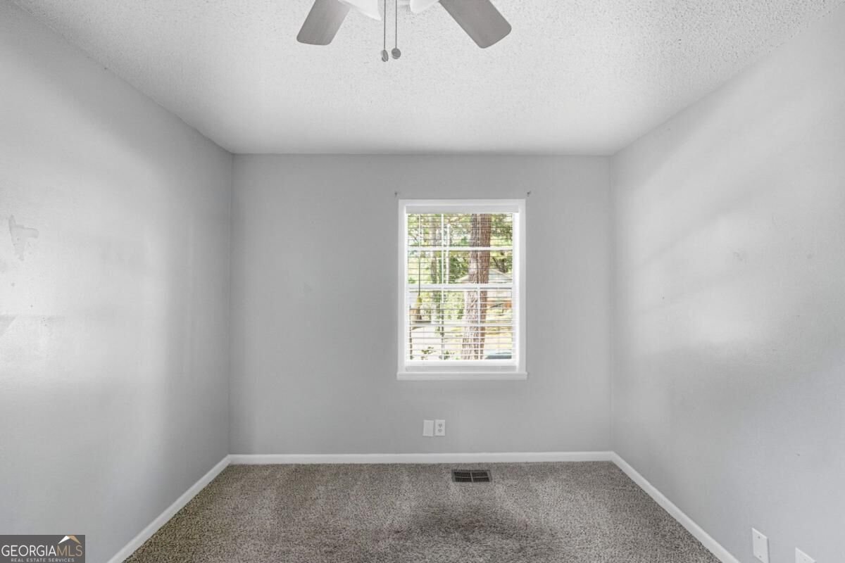 1478 Spruce Ridge Way Stone Mountain - Photo 13