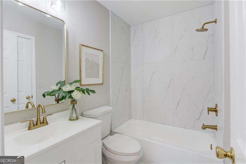 3671 Devenwood Way Buford - Photo 33
