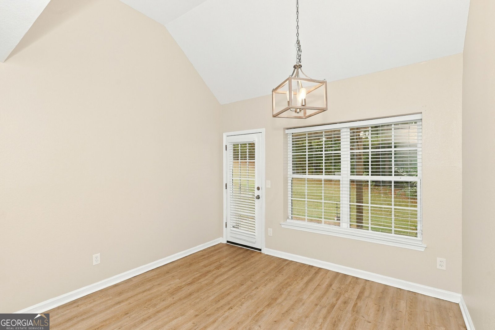 4621 Ravenwood Loop Union City - Photo 7