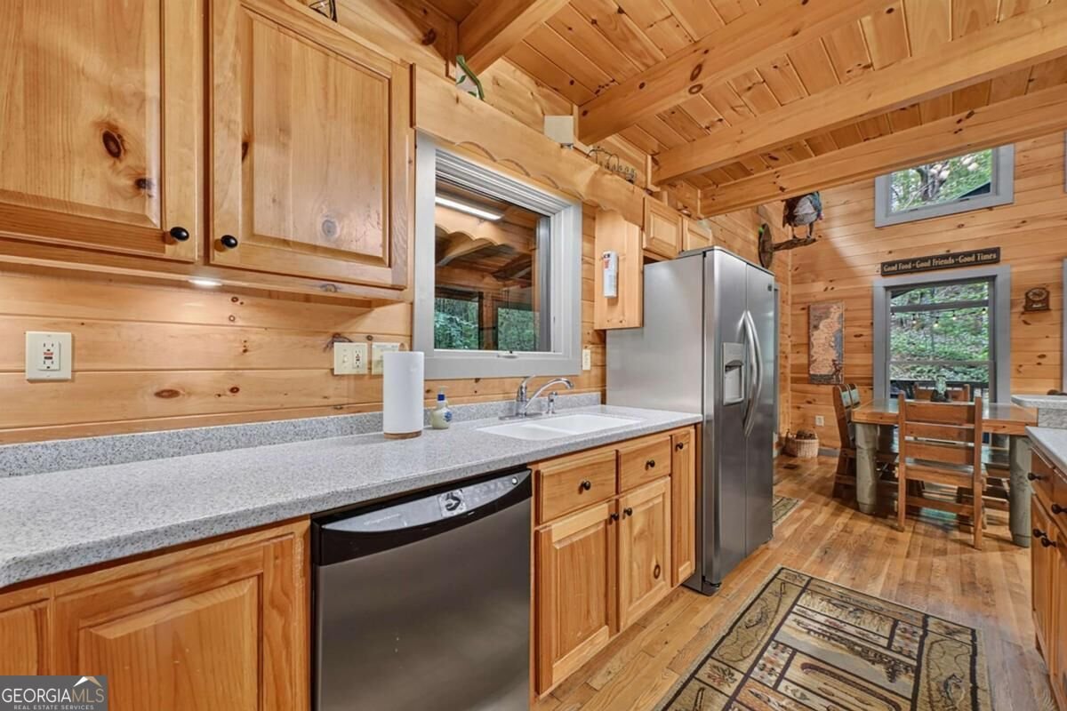 381 Icy Lane Blue Ridge - Photo 16