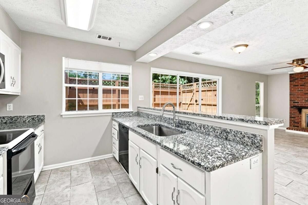 5557 Clover Rise Lane Norcross - Photo 12