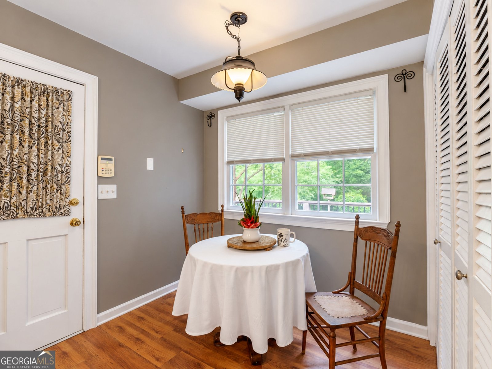 412 Ben Avenue Lilburn - Photo 10