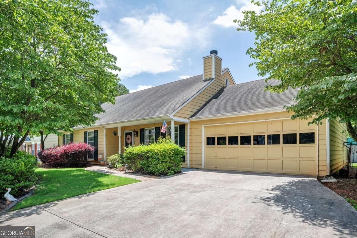 4015 Paloverde Drive Kennesaw - main photo