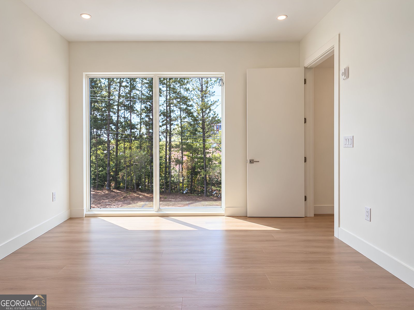 318 Sandy Springs Circle Sandy Springs - Photo 15