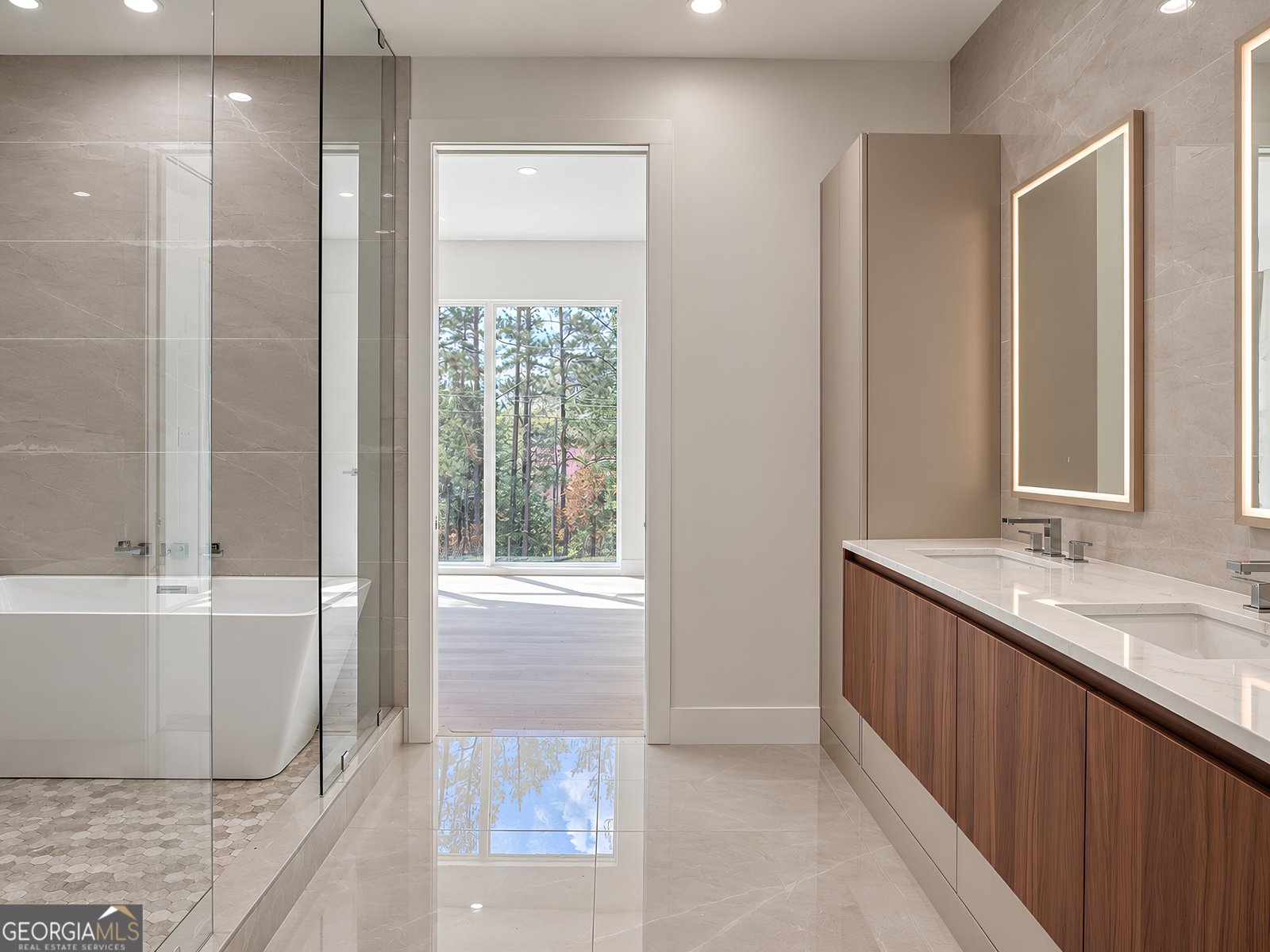 318 Sandy Springs Circle Sandy Springs - Photo 19