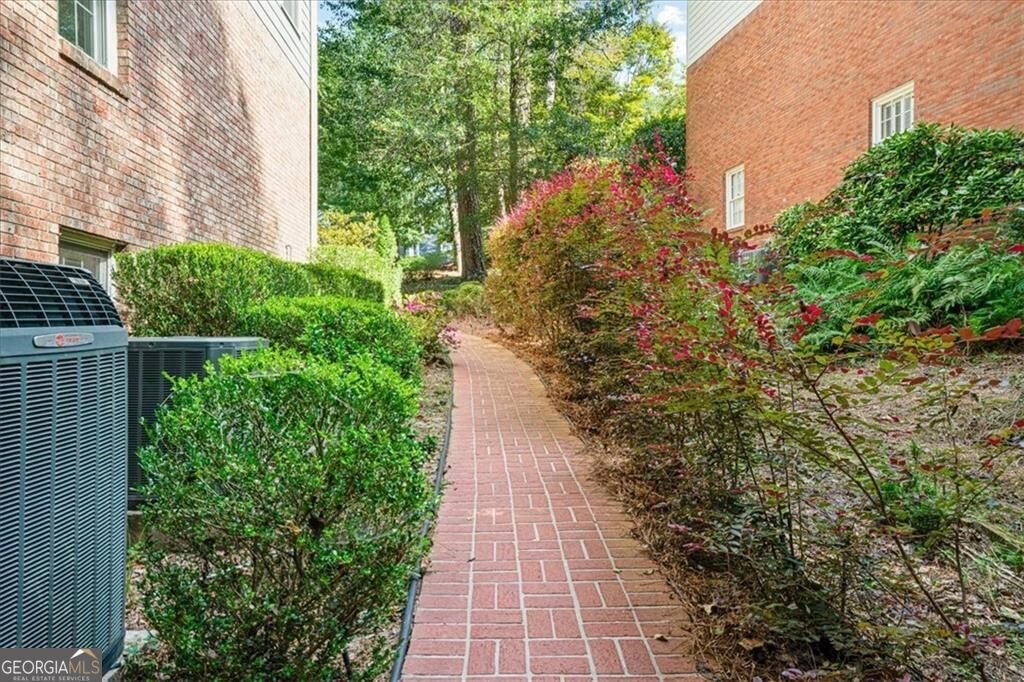 1153 Byrnwyck Way Brookhaven - Photo 46