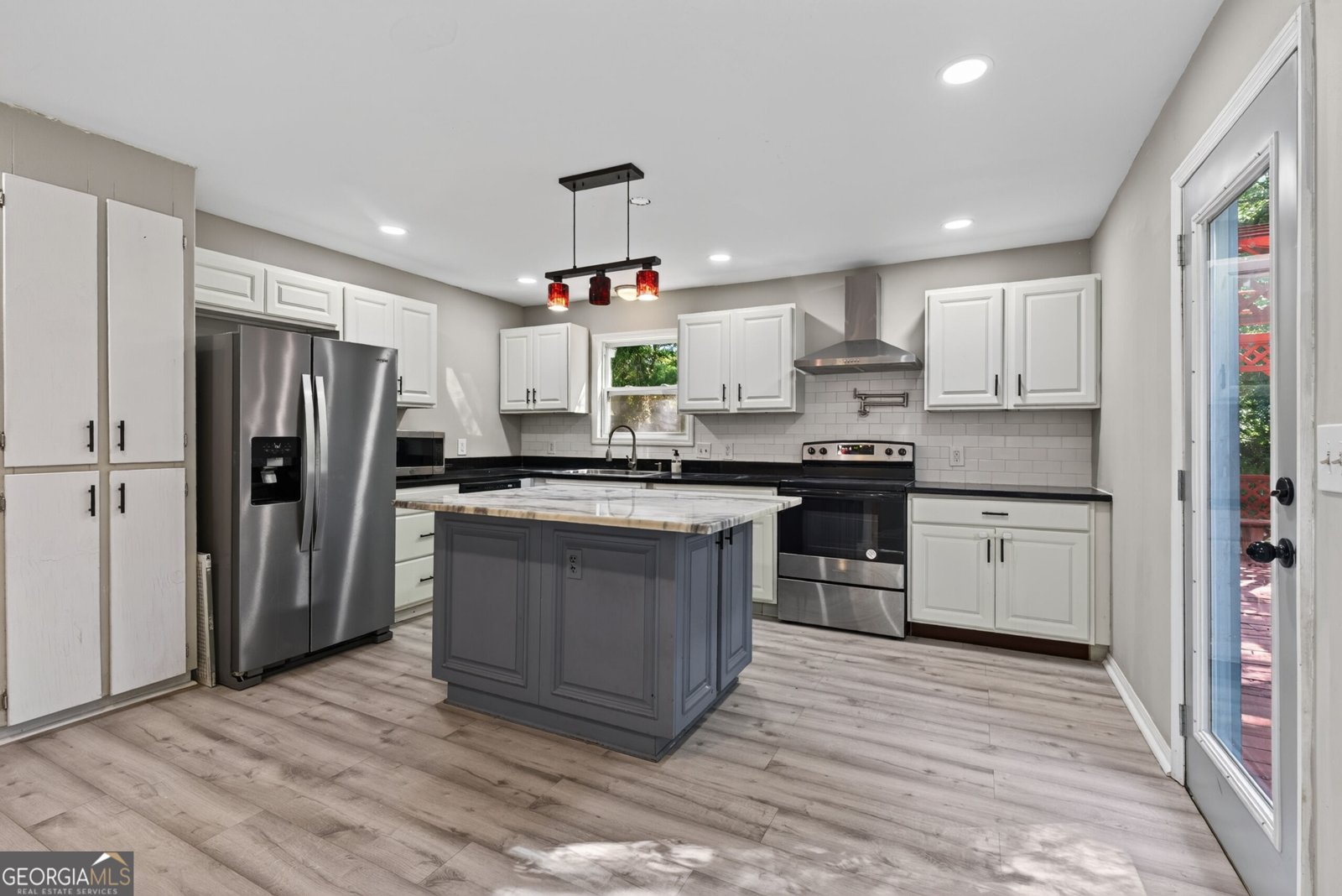 555 Glencove Drive Macon - Photo 16