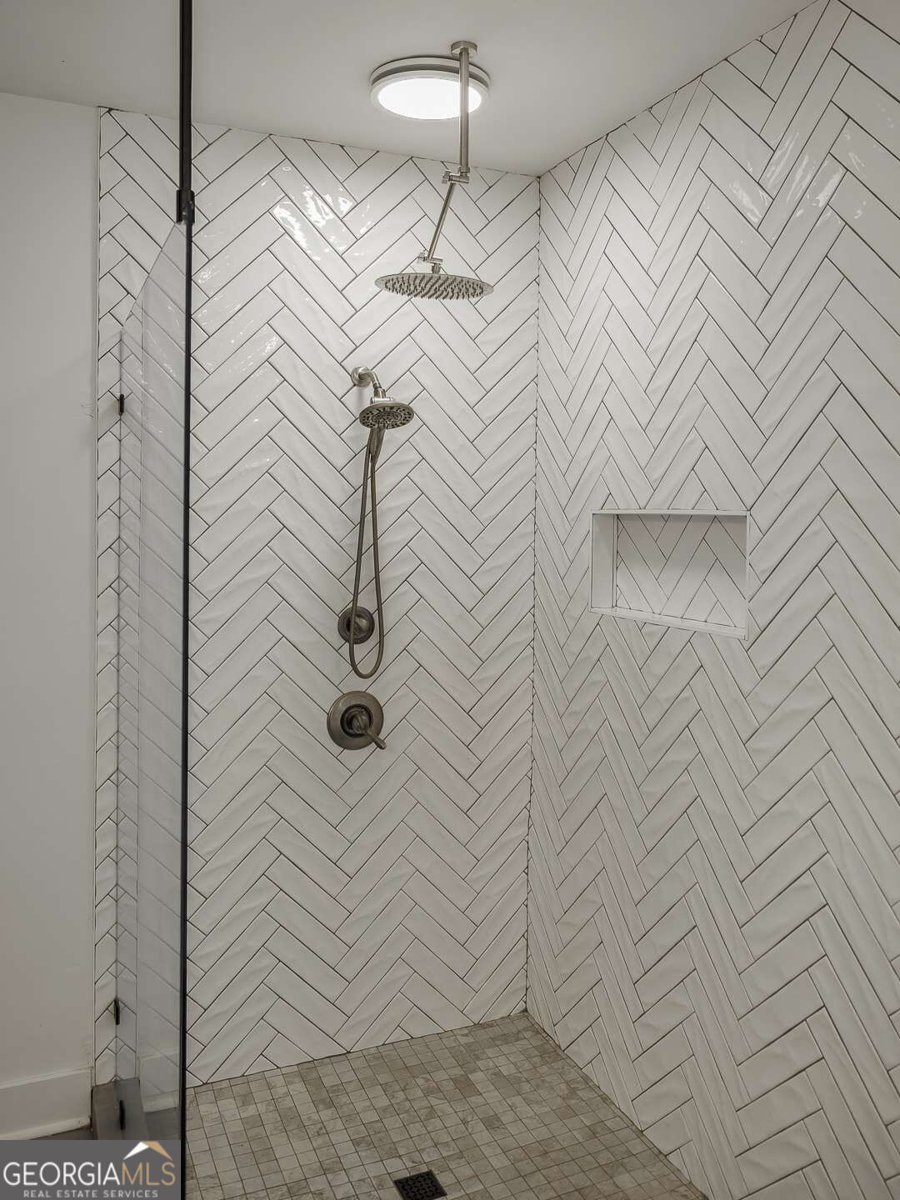 930 James Holcomb Road Hull - Photo 26