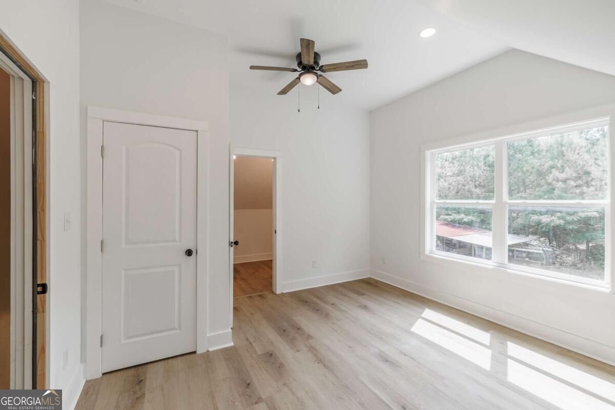 930 James Holcomb Road Hull - Photo 32
