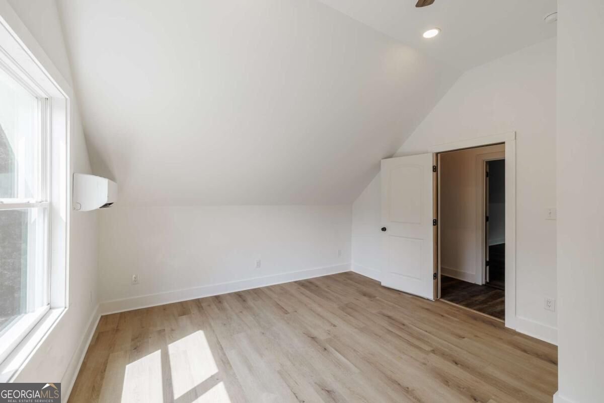 930 James Holcomb Road Hull - Photo 33