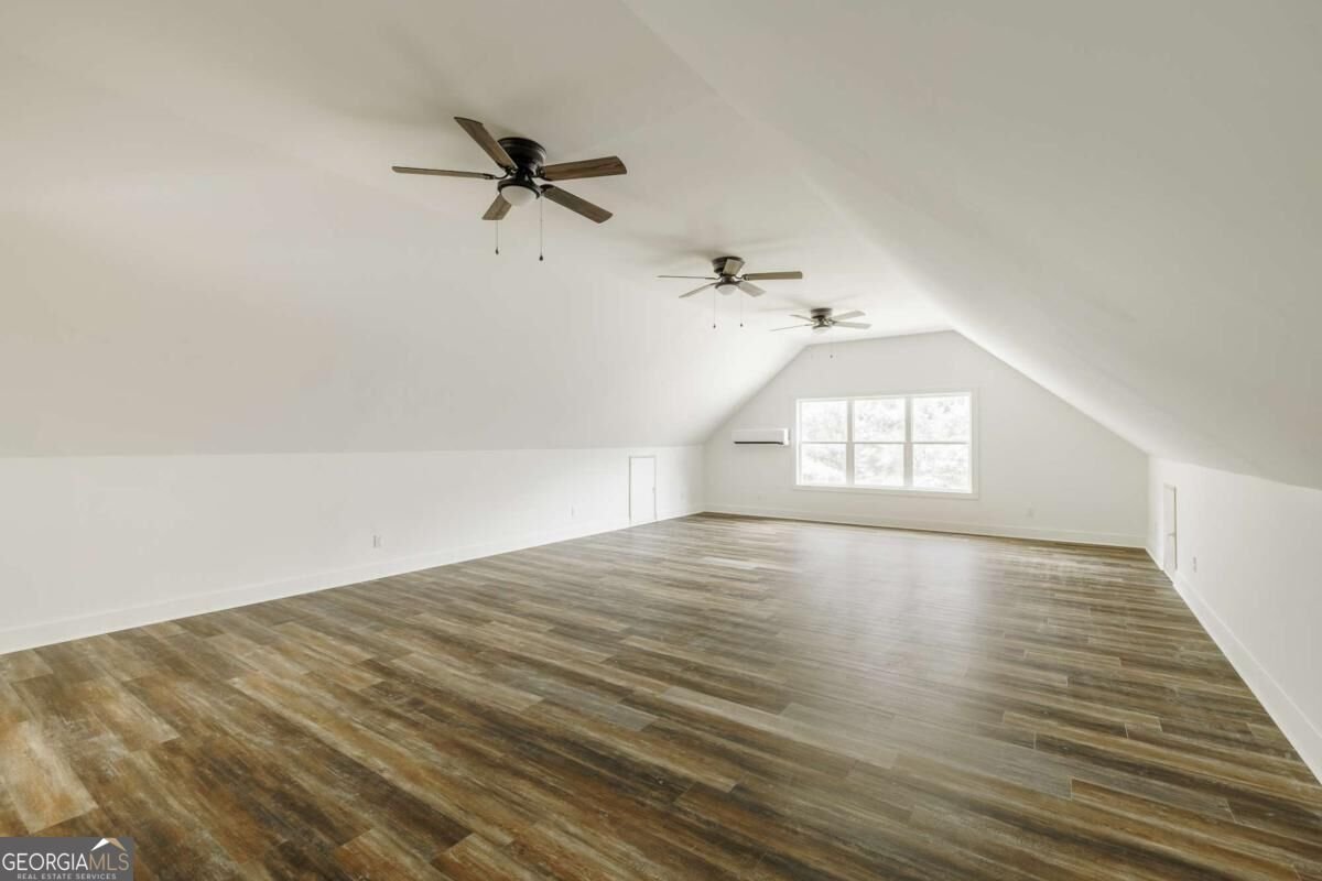 930 James Holcomb Road Hull - Photo 38