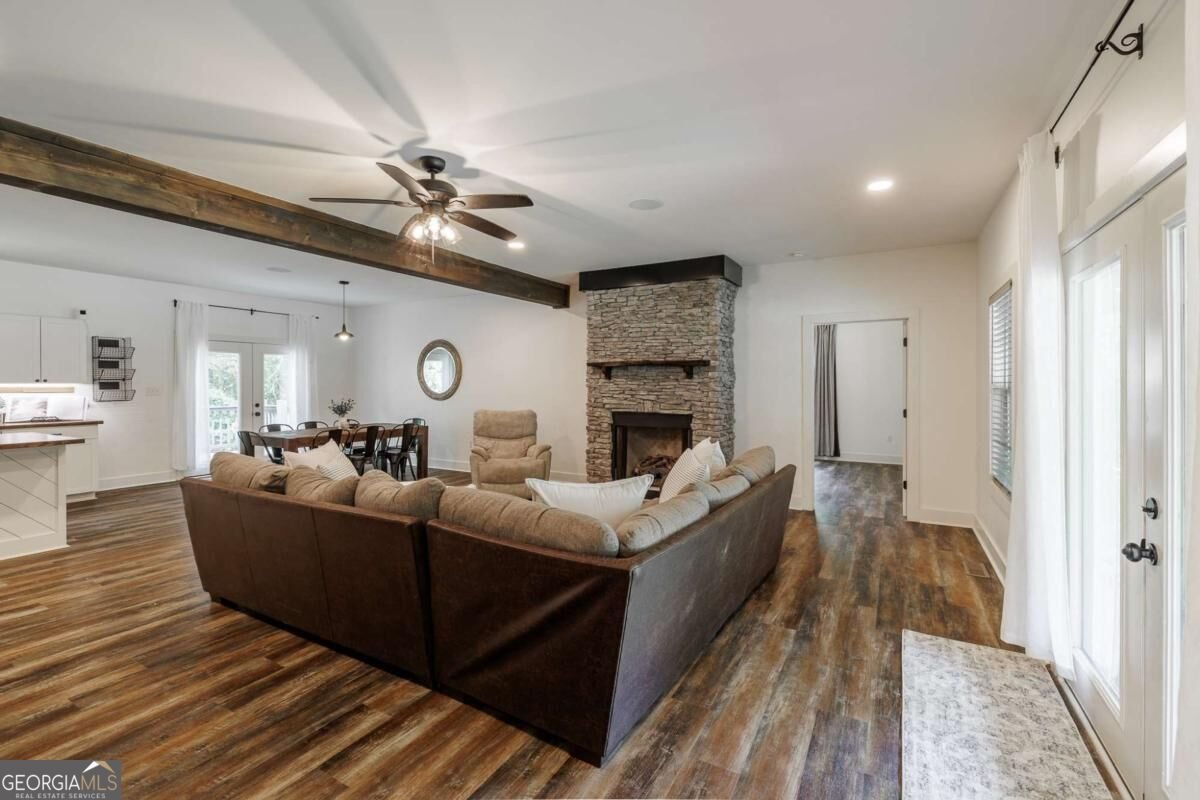 930 James Holcomb Road Hull - Photo 6