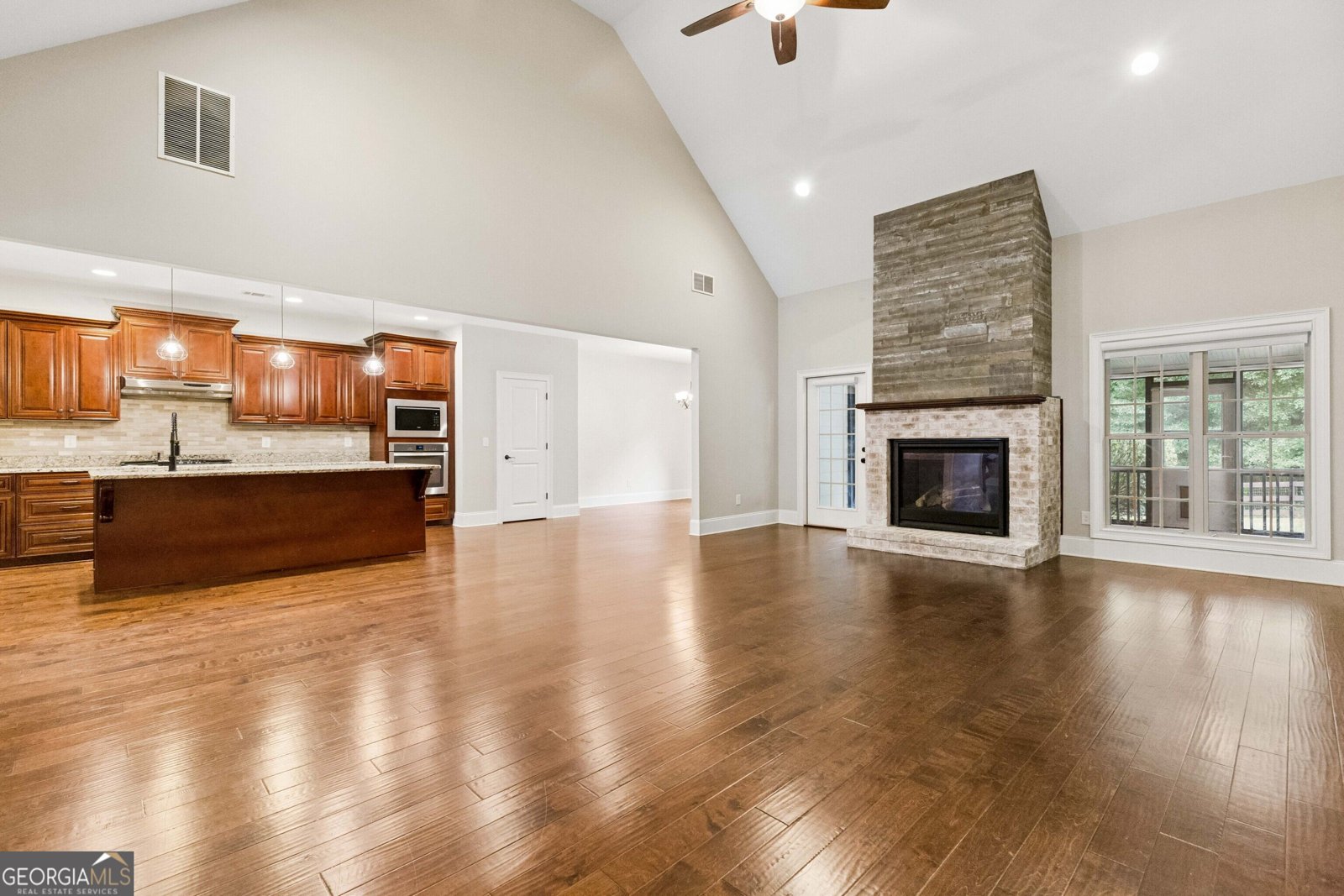 1031 Greenwood Circle Madison - Photo 15