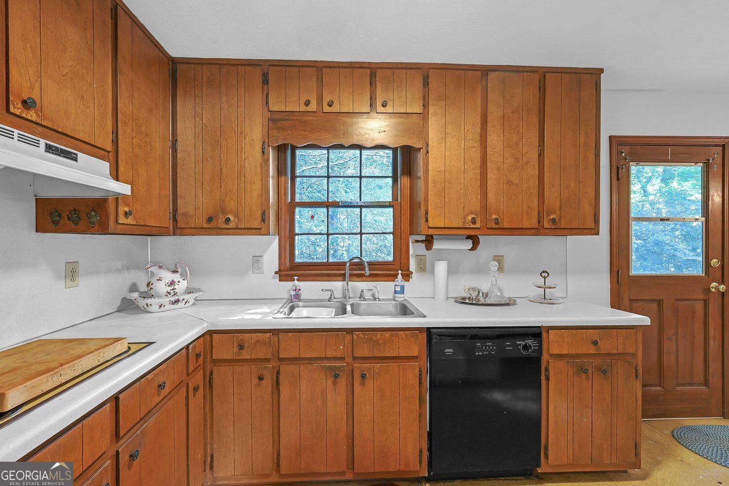 1466 Hewatt Road Lilburn - Photo 6