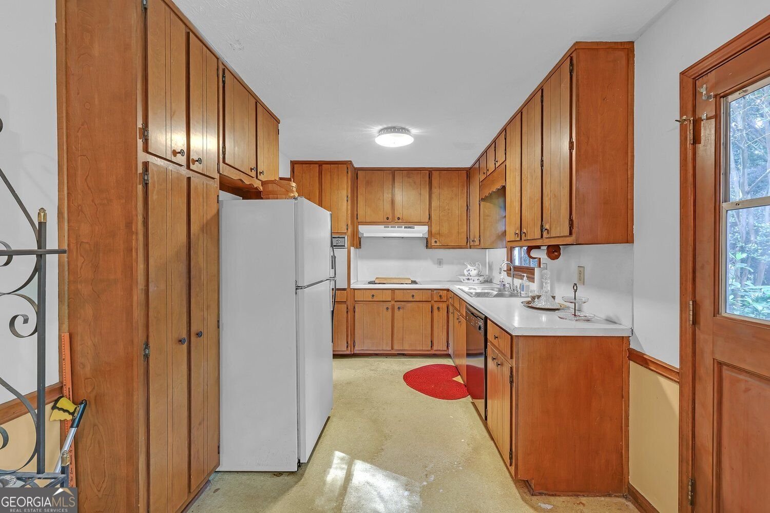 1466 Hewatt Road Lilburn - Photo 8