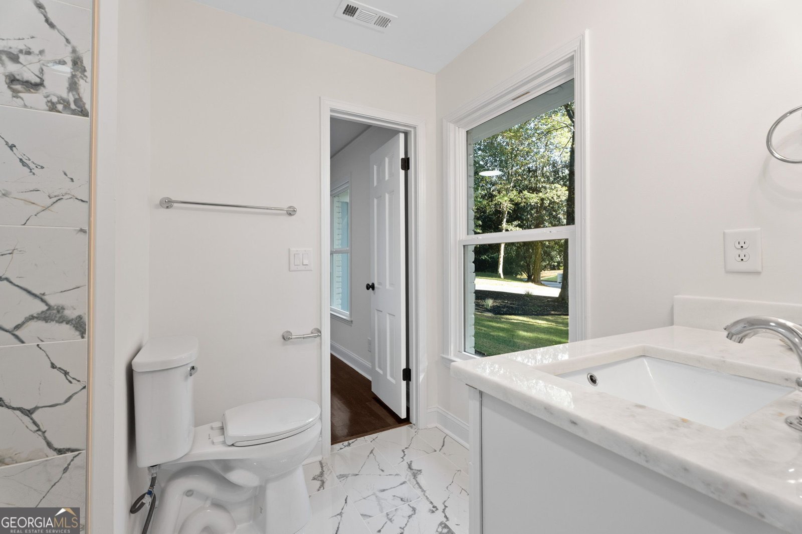 860 Landmark Drive Sandy Springs - Photo 37