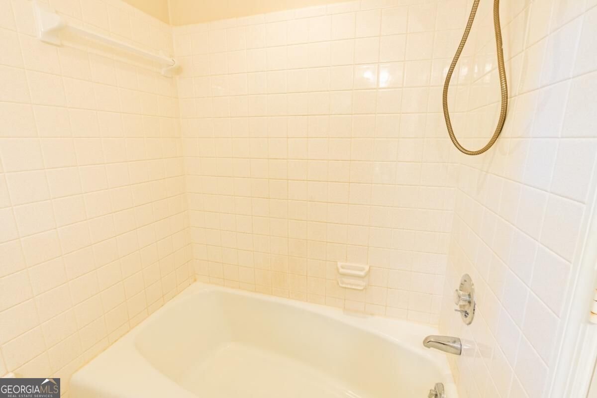 180 Broomsedge Trail Athens - Photo 17