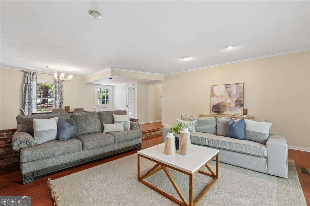 2862 Dunnington Circle Atlanta - Photo 12