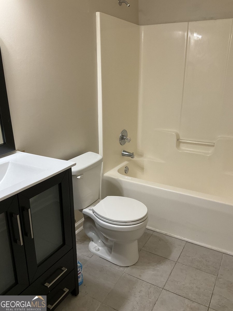 305 Manchester Lane Byron - Photo 10