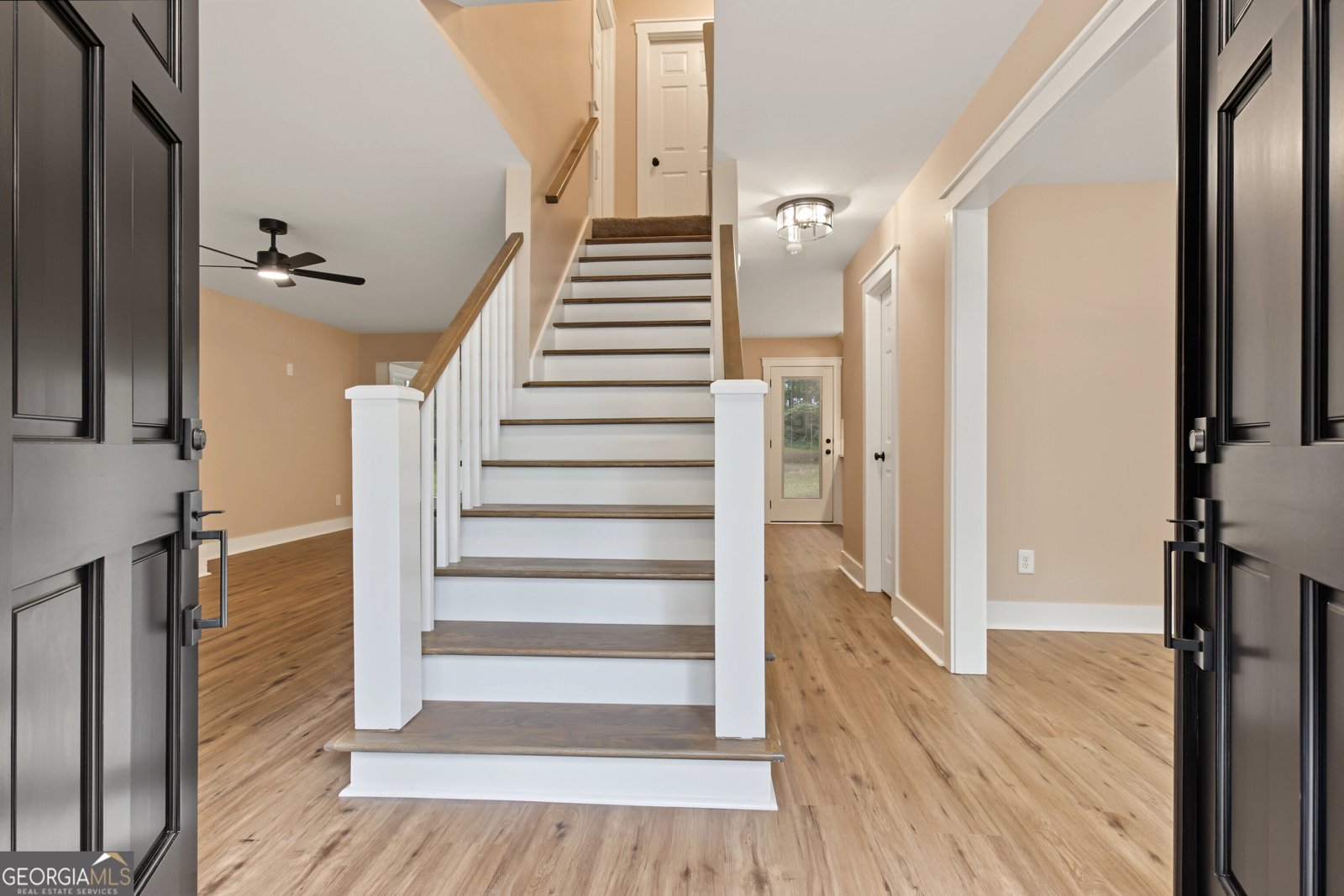 140 Cedar Creek Court Fayetteville - Photo 14