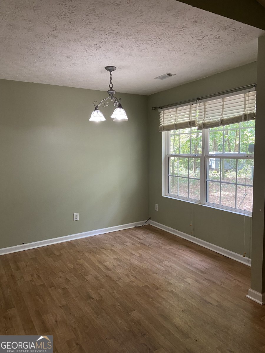 126 Caroline Court Gay - Photo 11