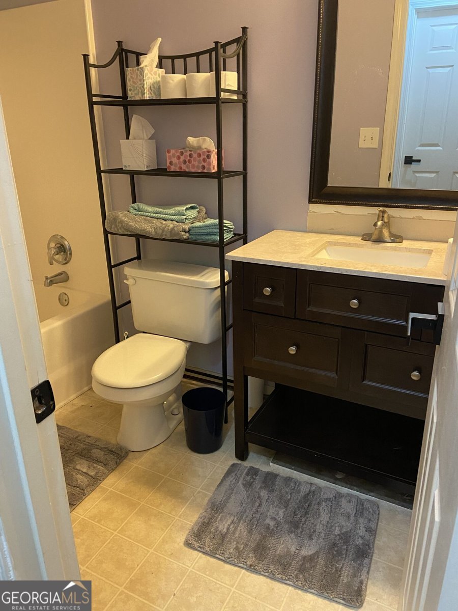 126 Caroline Court Gay - Photo 17