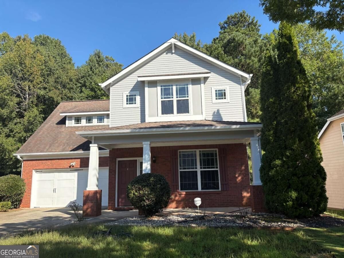 404 Park Place Fairburn - main photo