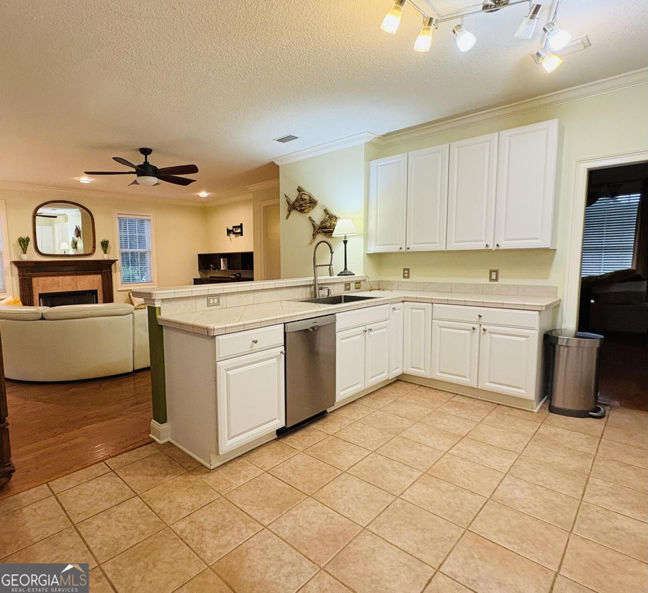 237 Commons Drive St. Simons - Photo 6